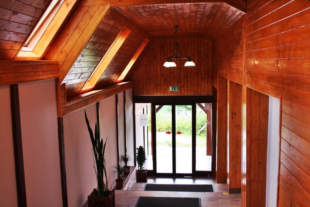 Pod Hradom Restaurant & Pension Topoľčany 외부 사진